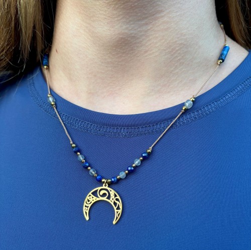 naszyjnik-sznurek-lunula-lapis-lazuli-zlota-zawieszka