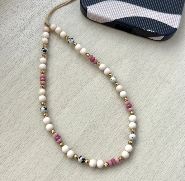 Brelok na telefon z kamieni naturalnych handmade – sklep Koralik